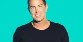 Jeremy Camp [Singer] Married, Wife, Family, Cancer