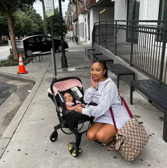 Zonnique Pullins with Her Baby Daughter