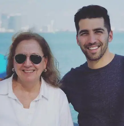 Jonathan Vigliotti with his mother Diane Vigliotti.
