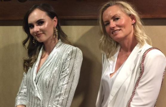 Madeline-Carroll-with-her-mother-Donna