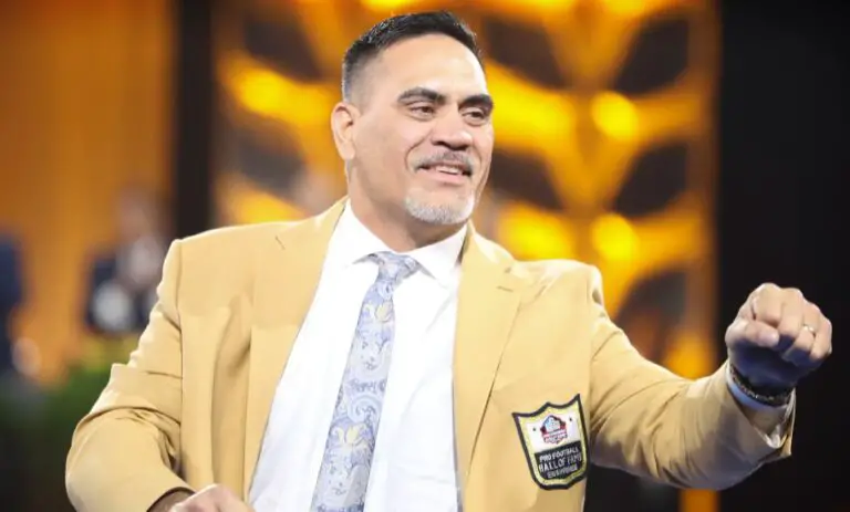 Football coach Kevin Mawae Facts- Wiki, Age, Parents, Siblings, Married, Wife, Children, Height, Net Worth