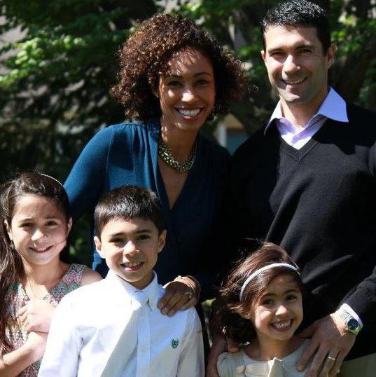 Sage-Steele-with-her-ex-husband-and-children