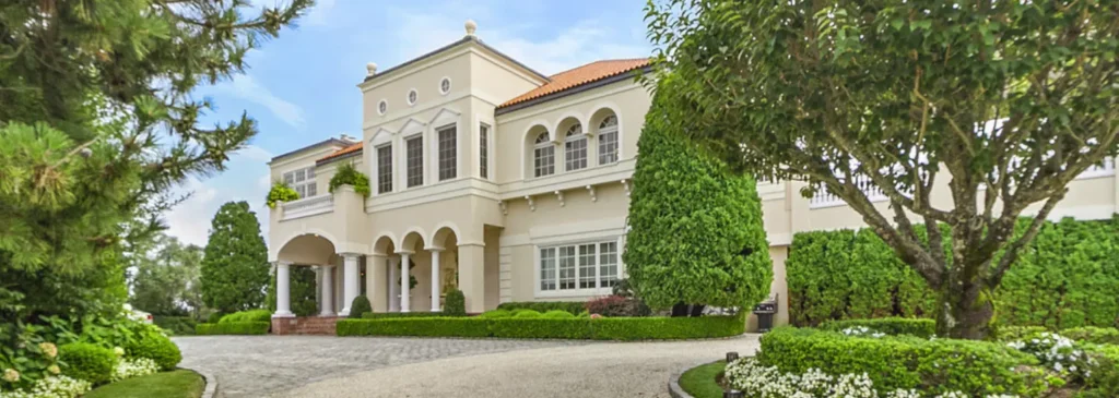 Adrien-Arpels-property-in-Southampton-set-for-sale-for-38-million