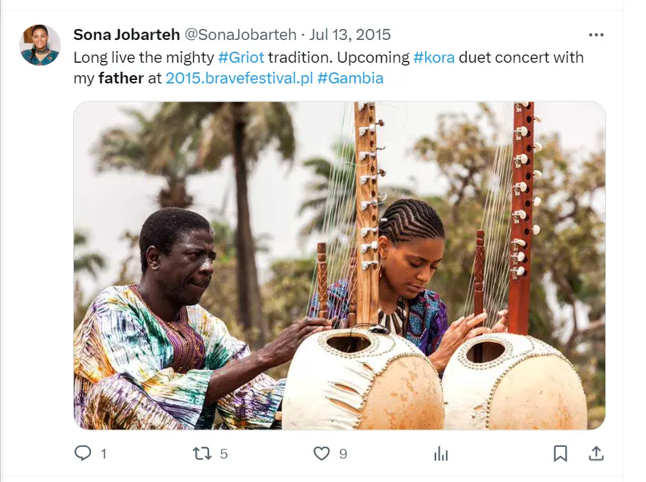 jobarteh-performing-a-first-ever-full-length-concert-with-her-father